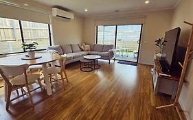 Getaway On Amaroo Way